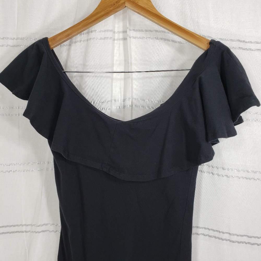 Chelsea & Theodore Black Ruffle Top - Picture 4 of 8